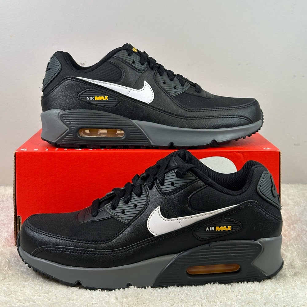 Nike Air Max 90